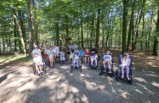 Więcej o: SPACER EDUKACYJNY ” W KRAINIE PSZCZYŃSKIEGO ŻUBRA”